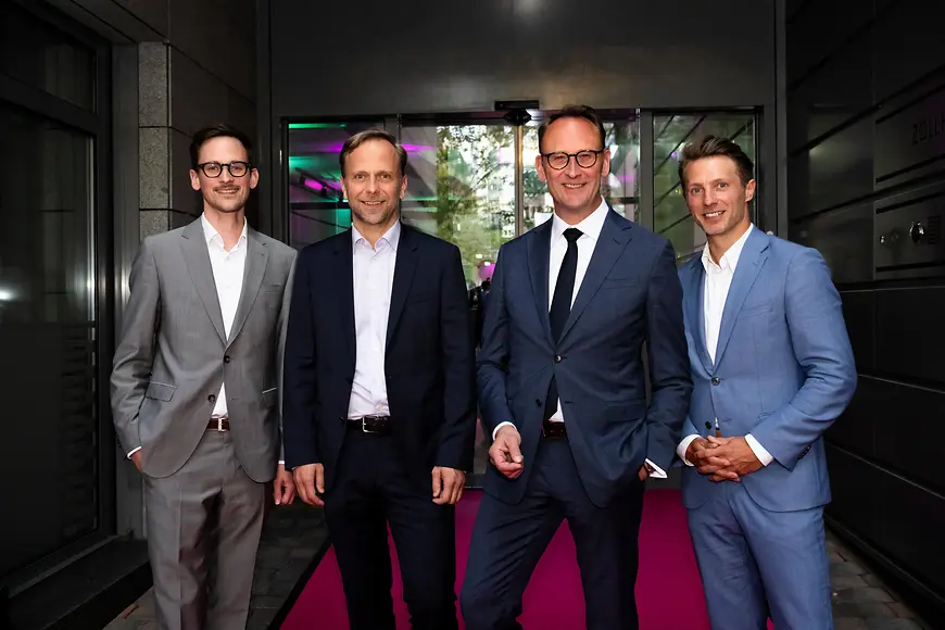 Gruppenbild v. l. n. r. Dr. Carsten Adrian (BfDI), Johannes Heidelberger (DSC), Dr. Tobias Schmid (LfM), Michael Terhörst (KidD)